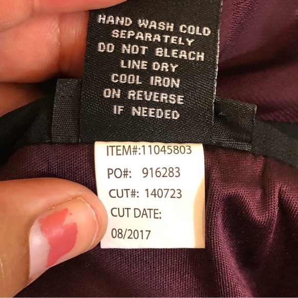 Torrid Burgundy Stripe Lace Bell Sleeve Chiffon Blouse 3X - Picture 16 of 16